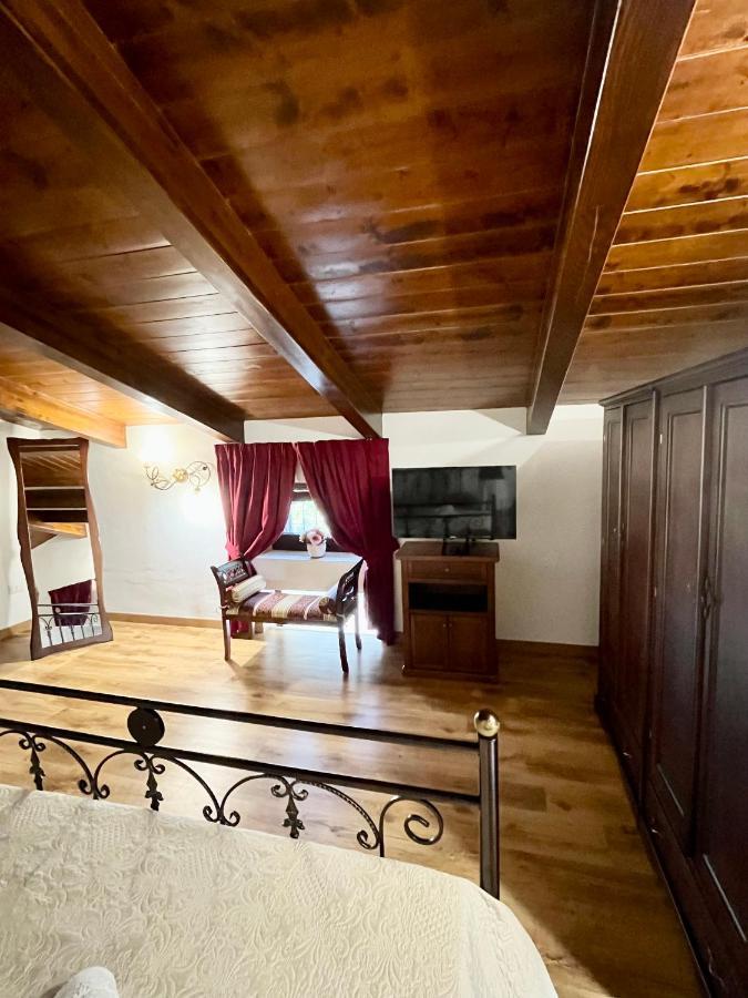 Il Giardino Di Athena 1 Apartment Паестум Екстериор снимка